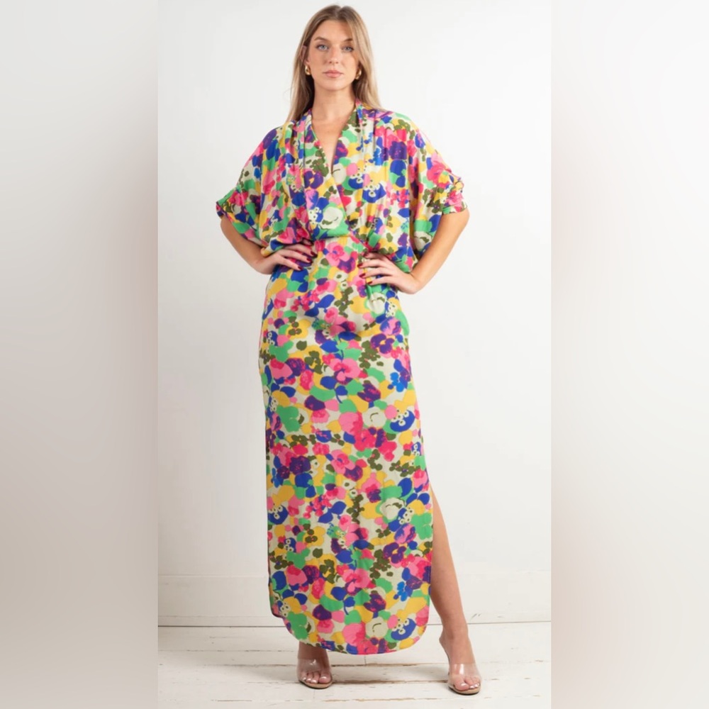 SWF THE PLUNGE DRESS
fIeld trip brand new with tag